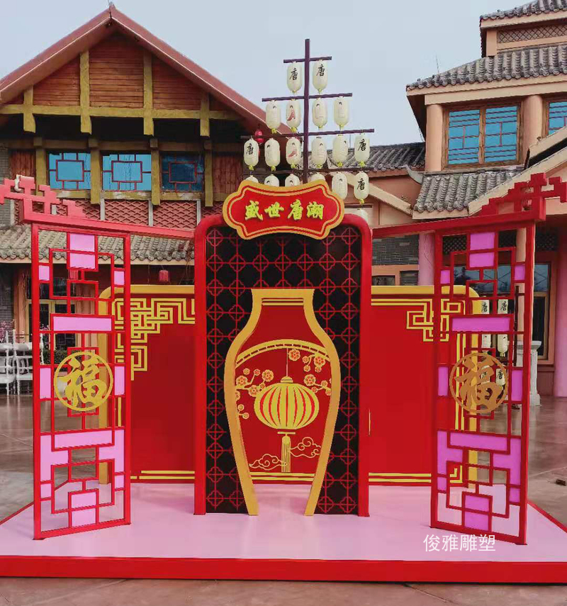 濟(jì)南泉城歐樂(lè)堡玻璃鋼雕塑