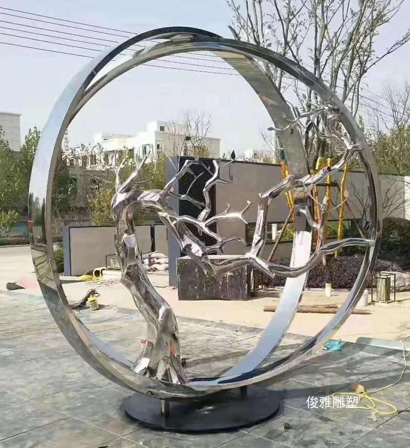 長(zhǎng)春建業(yè)集團(tuán)不銹鋼雕塑制作案例